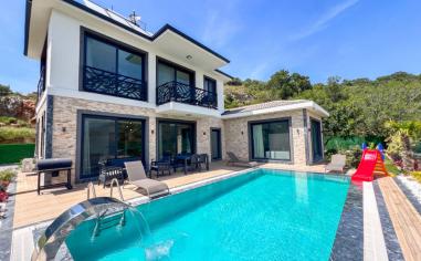 Villa Atlantis