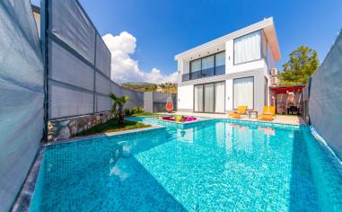 Villa Love 2