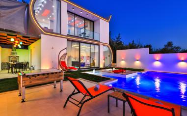 Villa Love